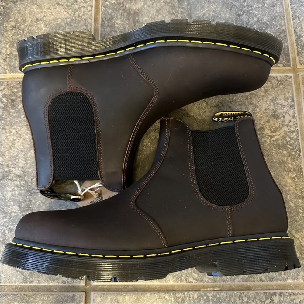 Dr. Martens 2976 Snowplow Chelsea Boots Mens 13 Matte Black Leather New in Box